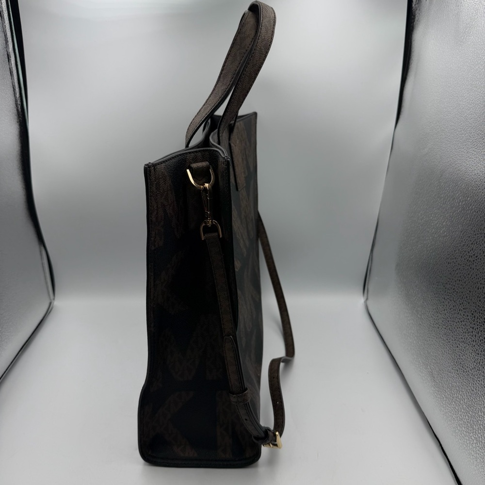 Michael Kors Kenly Large MK Logo Tote Bag NWT - Picture 6 of 10